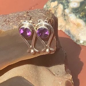 BOUTIQUE AMETHYST 925STERLINGSILVER STUD EARRINGS